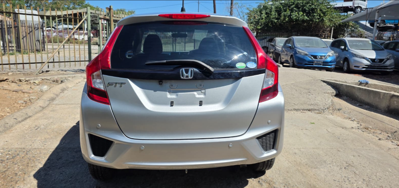  30756  HONDA FIT  2017  