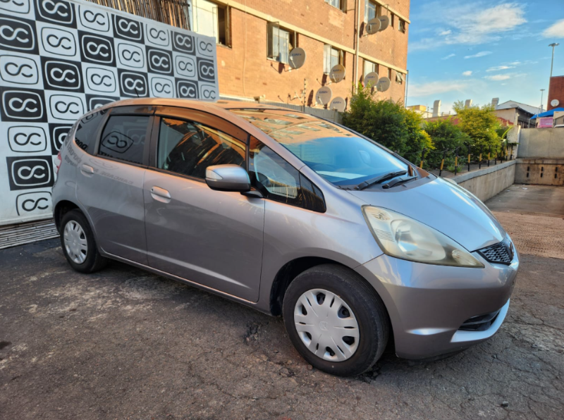  30759  HONDA FIT  2009 