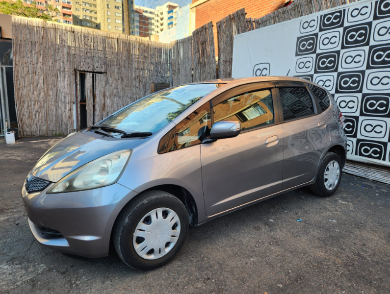  30759  HONDA FIT  2009  