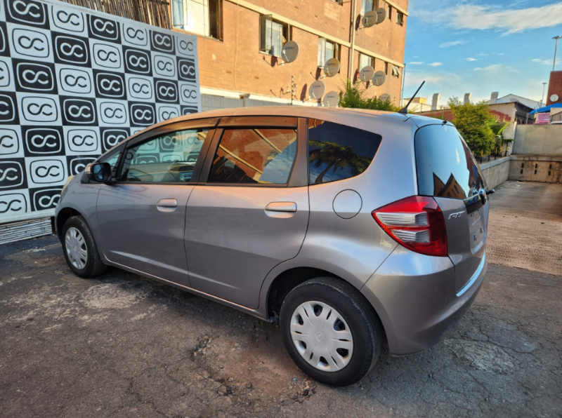  30759  HONDA FIT  2009  
