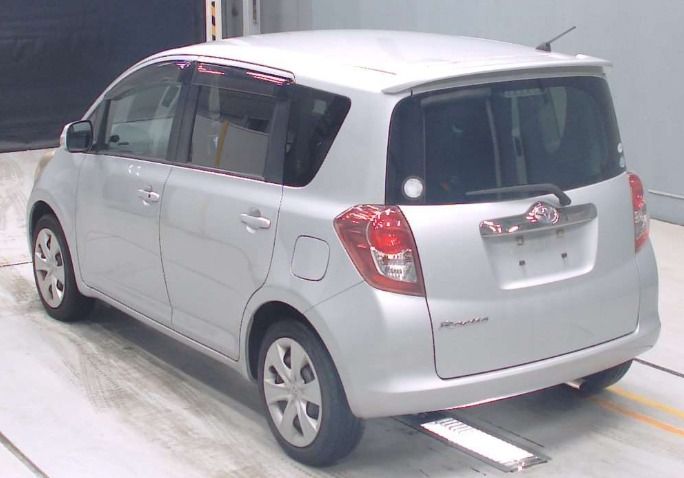 30760  TOYOTA RACTIS  2010  