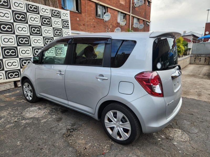  30760  TOYOTA RACTIS  2010  