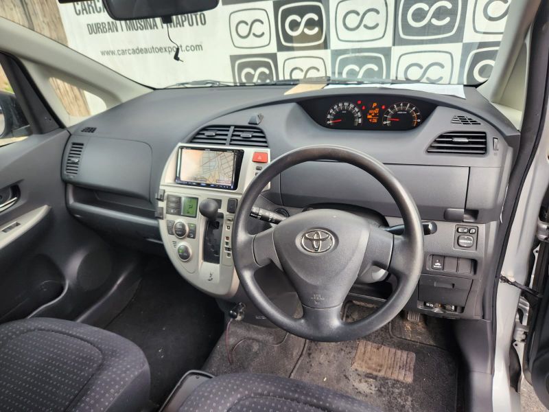  30760  TOYOTA RACTIS  2010  
