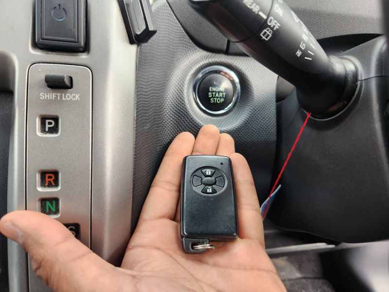  30760  TOYOTA RACTIS  2010  