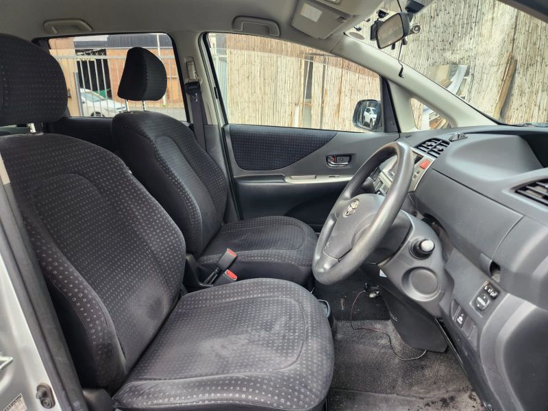  30760  TOYOTA RACTIS  2010  