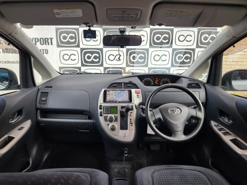  30760  TOYOTA RACTIS  2010  
