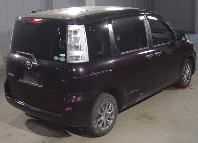  30761  TOYOTA SIENTA  2012  