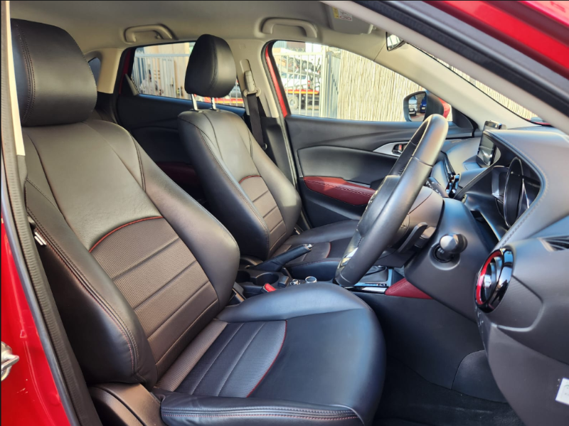  30762  MAZDA CX3  2018  