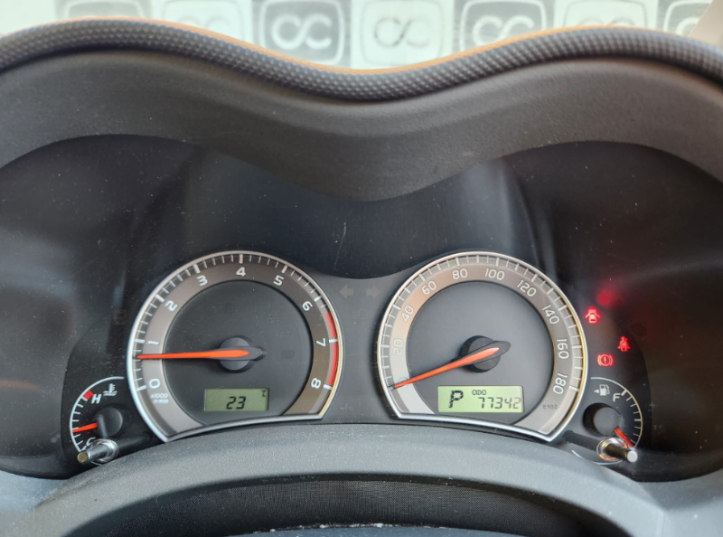  30763  TOYOTA AURIS  2011  