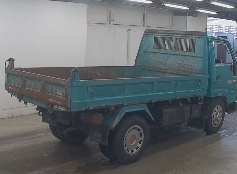  30774  TOYOTA DYNA  1990  