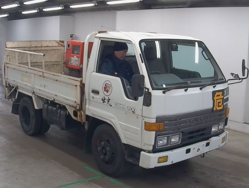  30775  TOYOTA DYNA  1993  