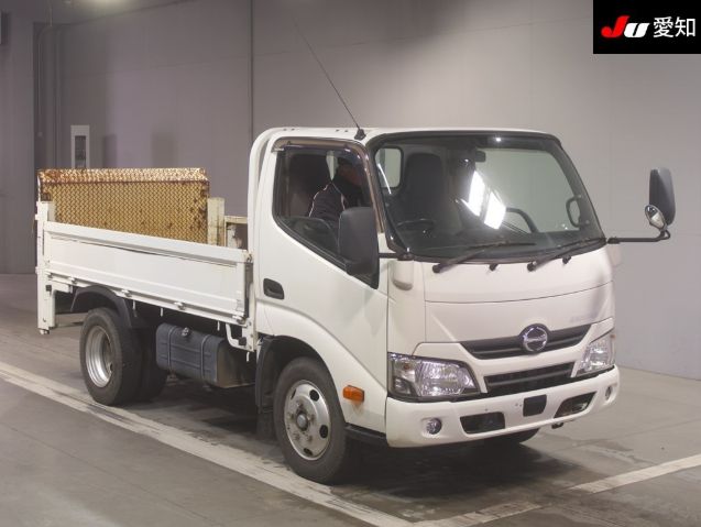  30785  HINO DUTRO  2016 