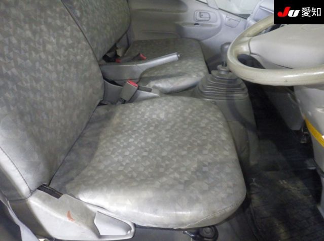  30786  HINO DUTRO  2007  