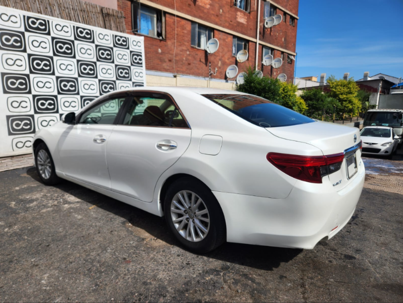 30788  TOYOTA MARK-X  2014  