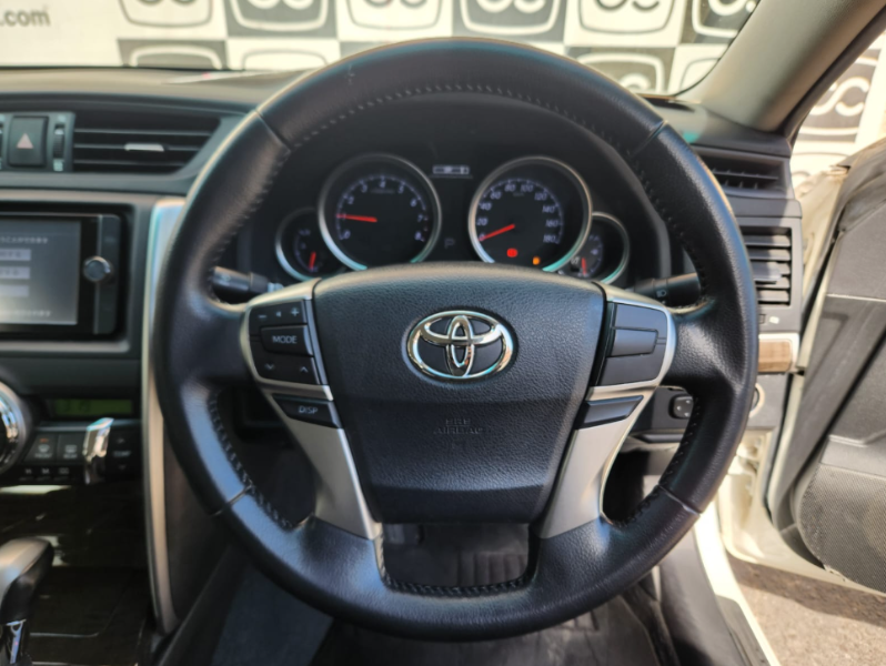  30788  TOYOTA MARK-X  2014  