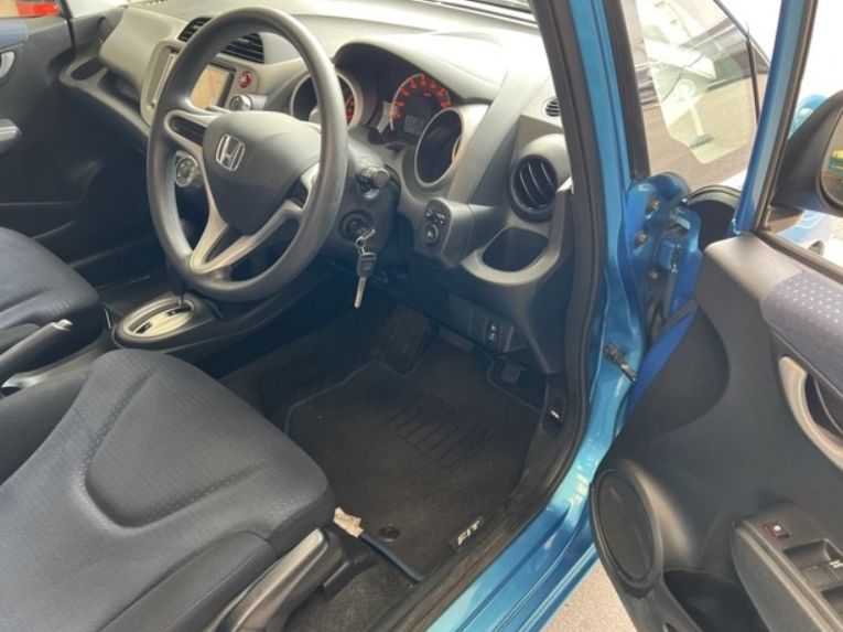  30796  HONDA FIT  2010  