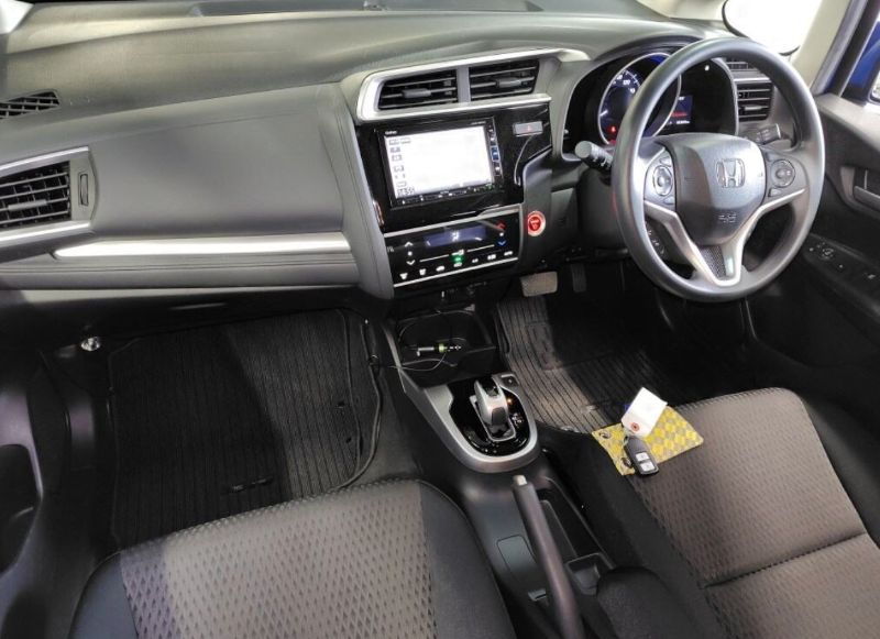  30797  HONDA FIT  2017  