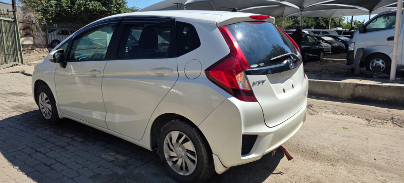  30802  HONDA FIT  2017  