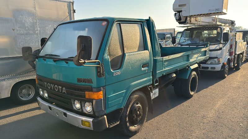  30803  TOYOTA DYNA DUMP  1987  