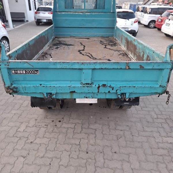 30803  TOYOTA DYNA DUMP  1987  