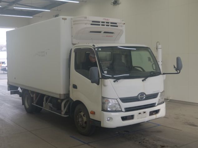  30804  HINO DUTRO  2012  