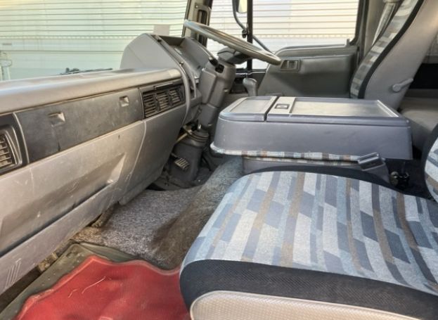  30806  HINO RANGER  1990  