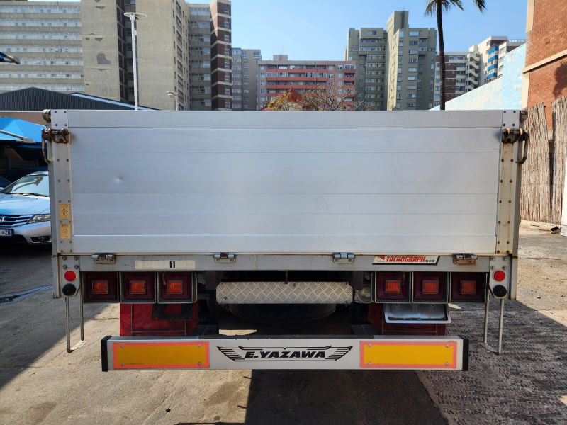  30808  HINO RANGER  2004  