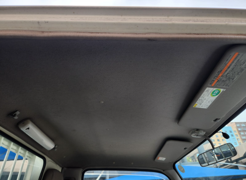  30809  HINO DUTRO  2005  