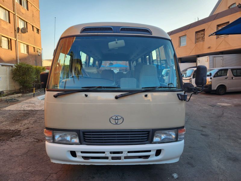  30814  TOYOTA COASTER  2000  