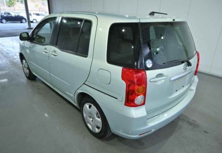  30819  TOYOTA RAUM  2005  