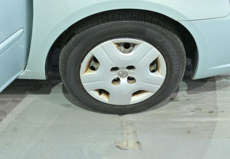  30819  TOYOTA RAUM  2005  