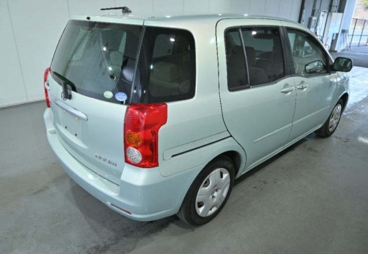  30819  TOYOTA RAUM  2005  