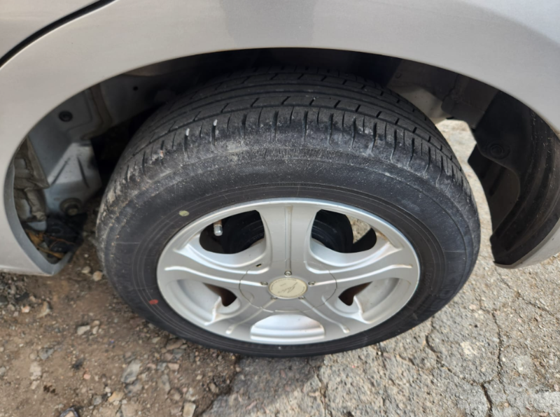  30828  HONDA FIT  2010  
