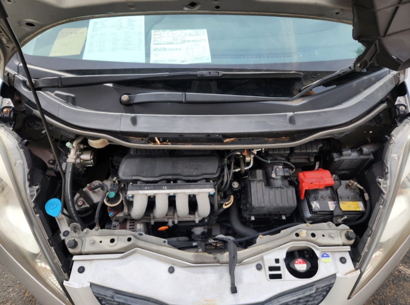  30828  HONDA FIT  2010  
