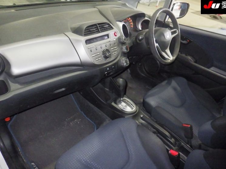  30829  HONDA FIT  2009  