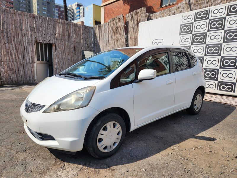  30829  HONDA FIT  2009  