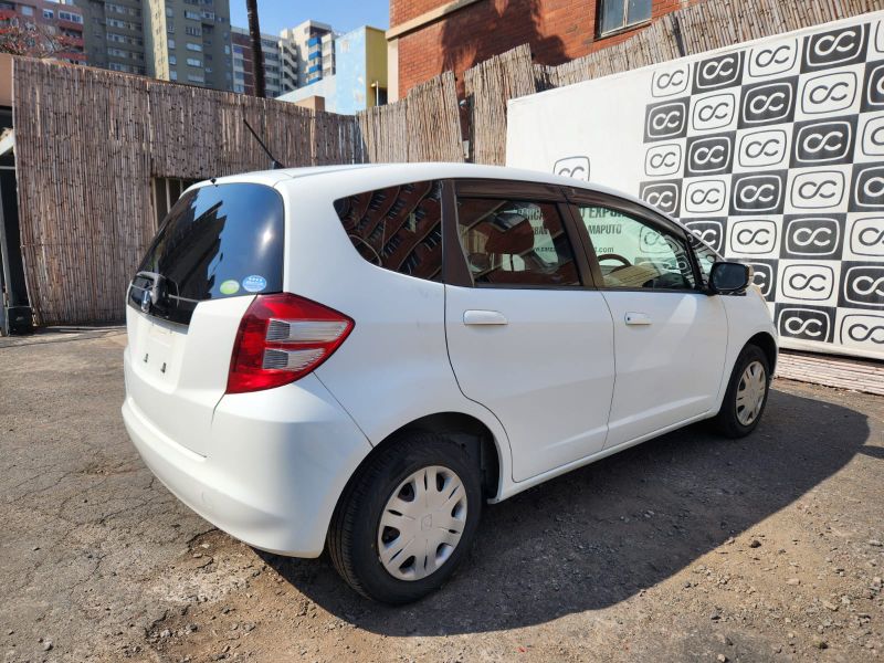  30829  HONDA FIT  2009  