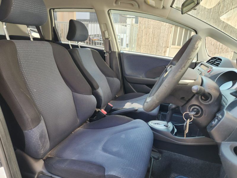 30829  HONDA FIT  2009  
