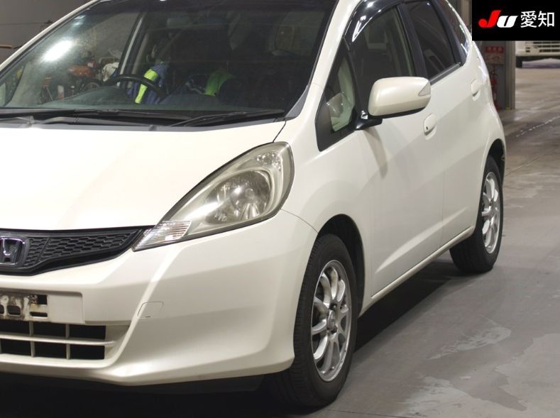  30830  HONDA FIT  2011  