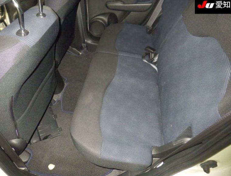  30830  HONDA FIT  2011  