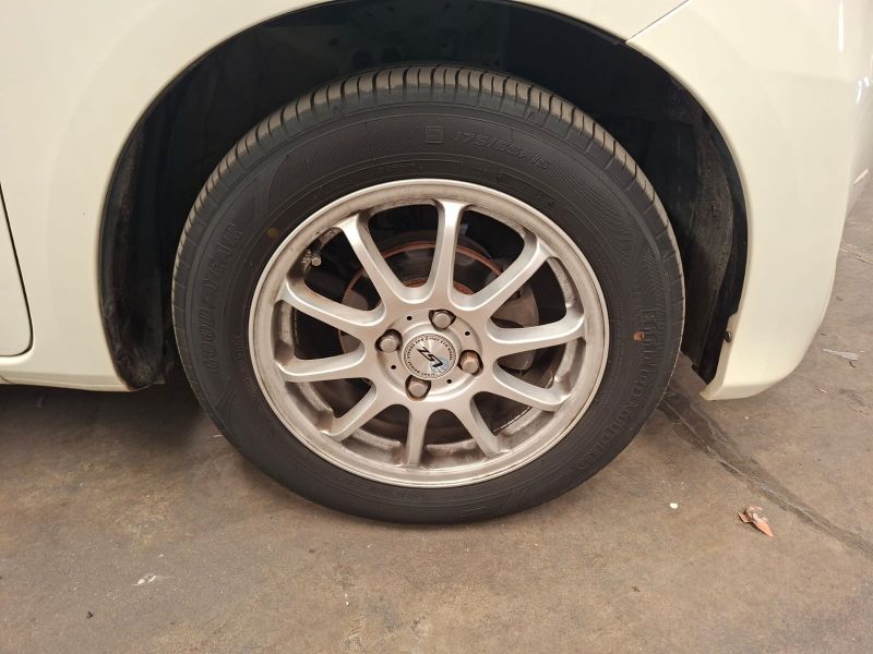  30830  HONDA FIT  2011  