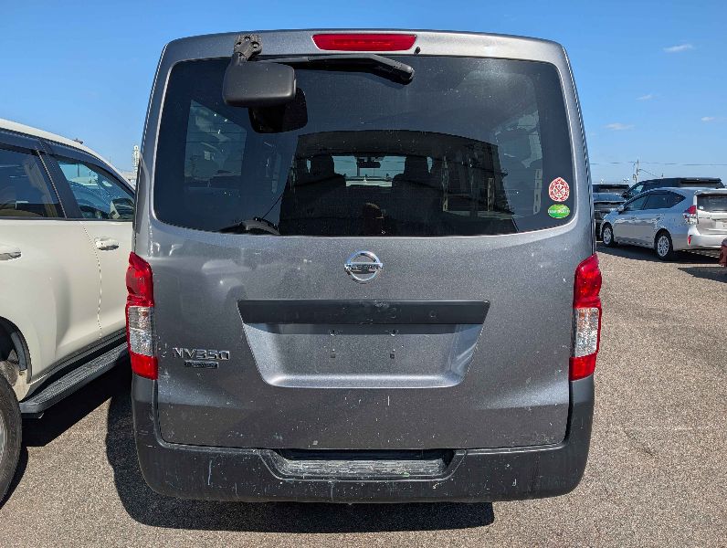  30832  NISSAN CARAVAN  2018  