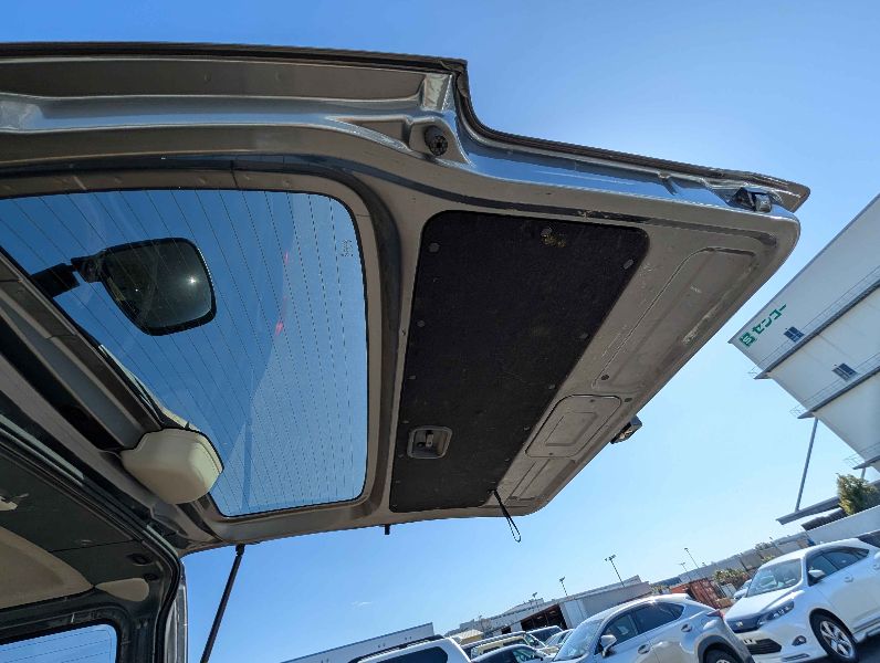  30832  NISSAN CARAVAN  2018  