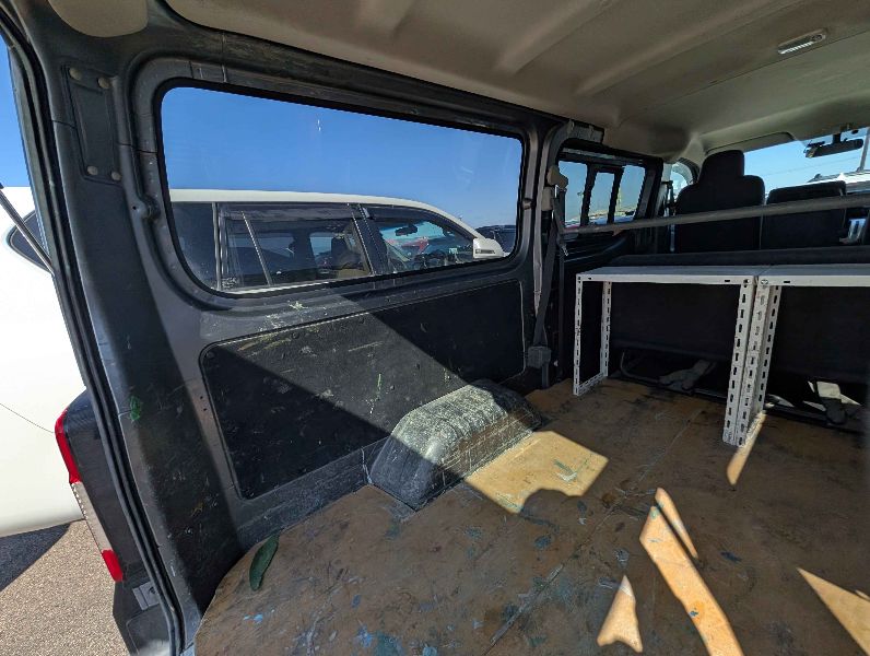  30832  NISSAN CARAVAN  2018  