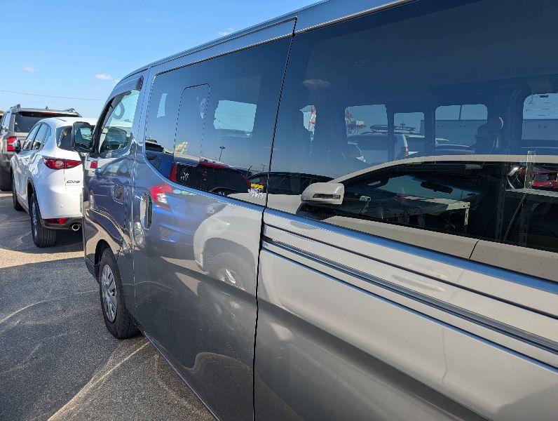  30832  NISSAN CARAVAN  2018  