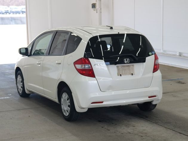  30845  HONDA FIT  2011  
