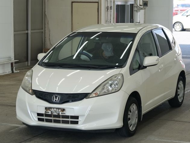  30845  HONDA FIT  2011  