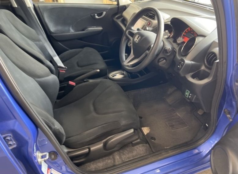  30846  HONDA FIT  2012  