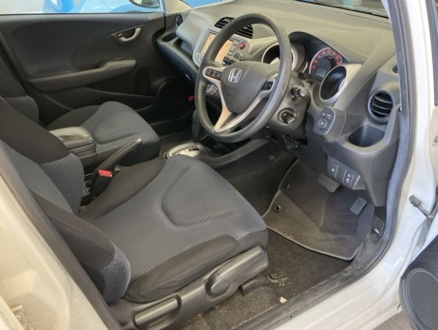  30847  HONDA FIT  2008  