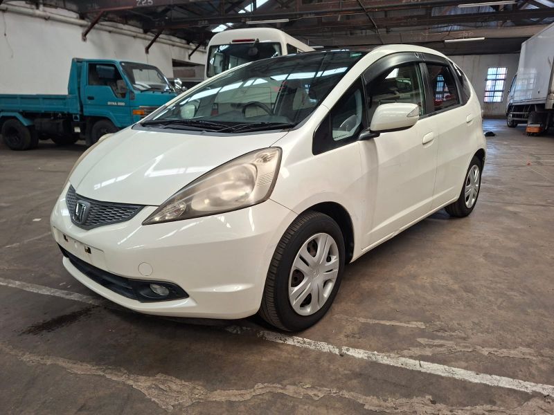  30847  HONDA FIT  2008 